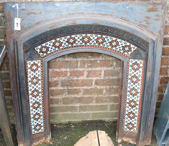 Fire surround(-)